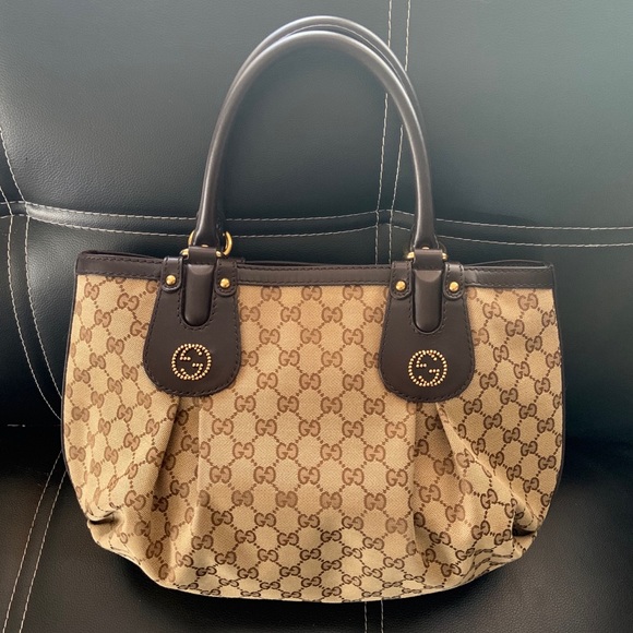 Gucci Handbags - Gucci scarlett monogram medium satchel  tote